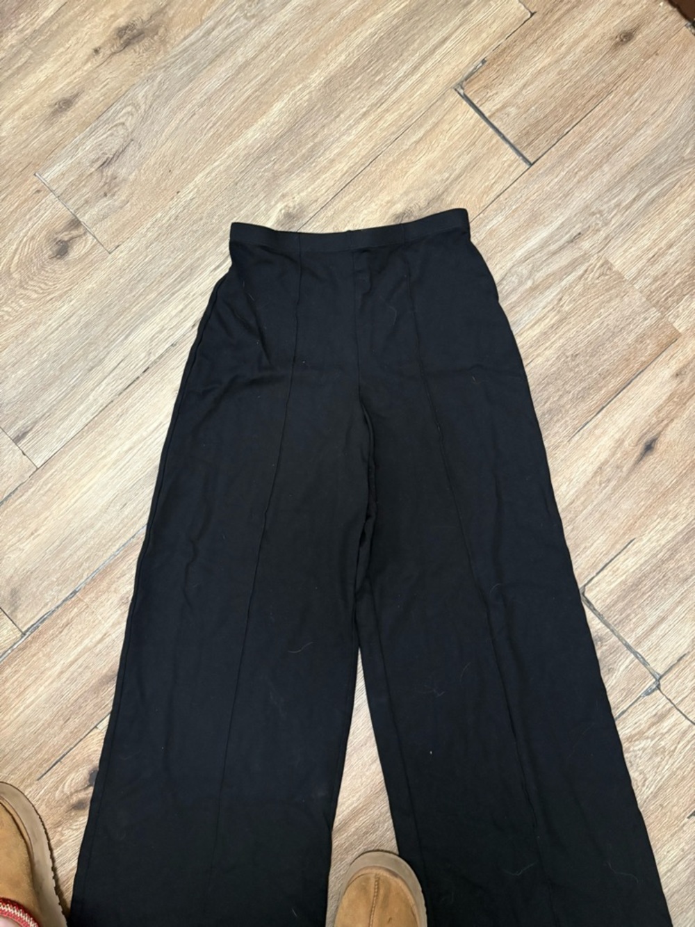 Max Studio Black Wide-Leg Mid-Rise Pants - Picture 2 of 8